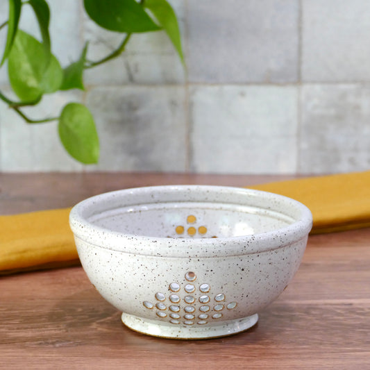 Speckled White Berry Bowl