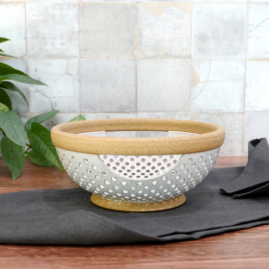 Speckled White Honeycomb Colander